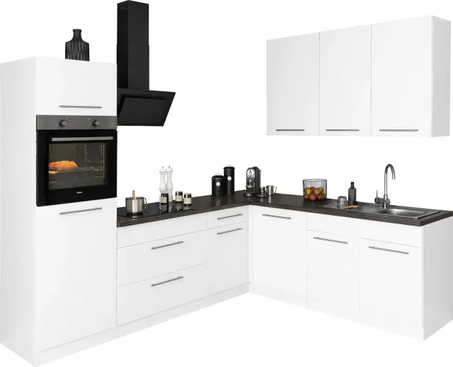Moderne Küche in Weiß mit Arbeitsplatte aus Holzwerkstoff von wiho Küchen