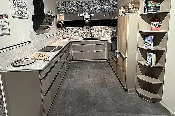 Burger Laila/Leni Hochglanz-Küche Greige von Burger Küchen